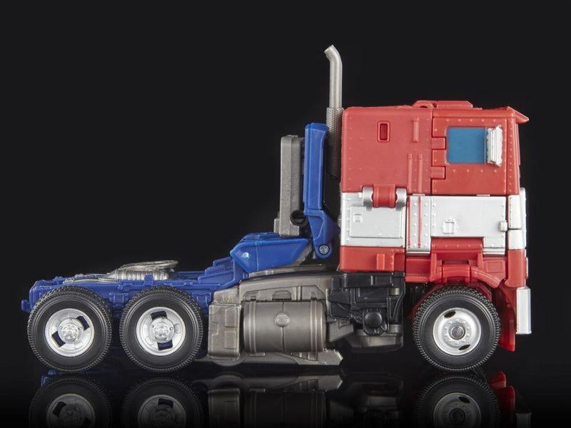 Transformers Studio Series 38 Voyager Optimus Prime (preorder July) - Collectables > Action Figures > toys -  Hasbro