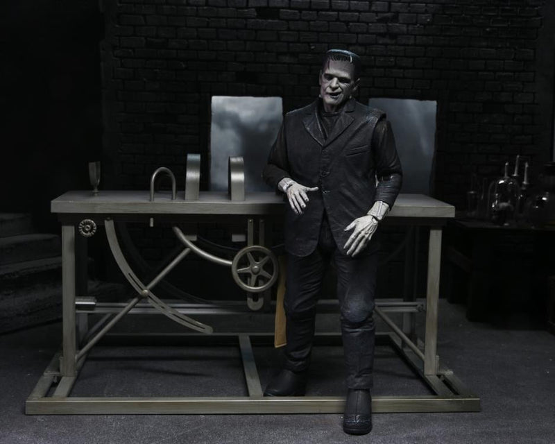 Universal Monsters Frankenstein Accessory Set - Collectables > Action Figures > toys -  Neca