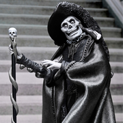 The Phantom of the Opera - Ultimate "Masque of the Red Death" (Black & White) - Collectables > Action Figures > toys -  Neca
