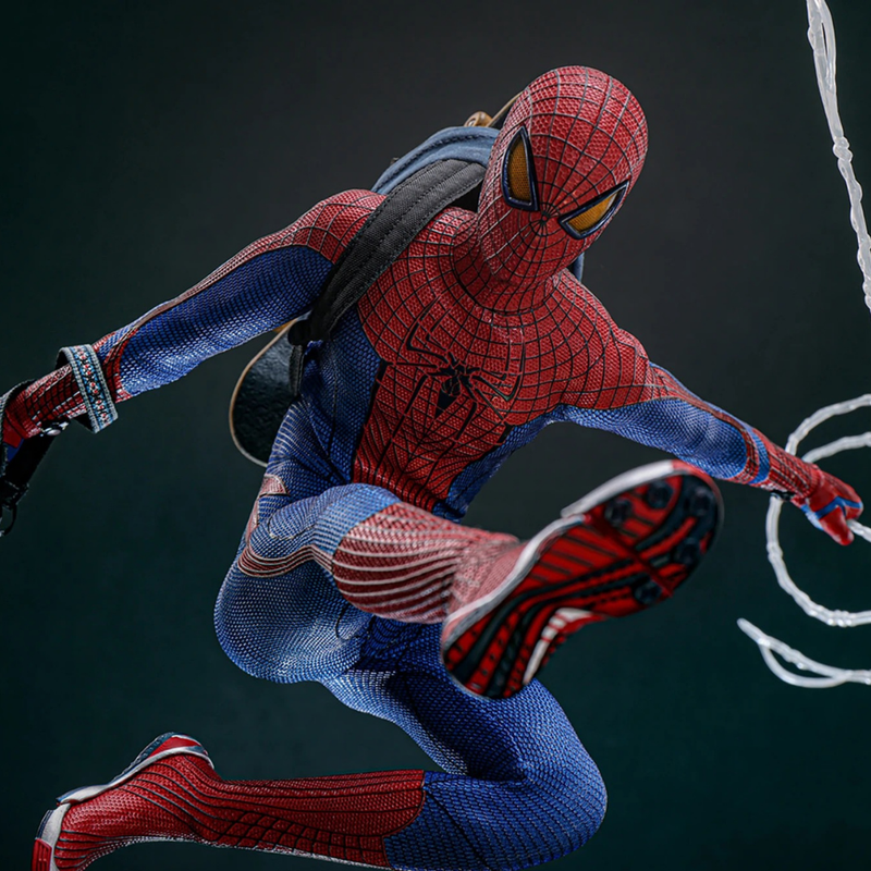 The Amazing Spider-Man - Spider-Man Deluxe 1/6th Scale Collectible Figure - MMS772 - Collectables > Action Figures > toys -  Hot Toys
