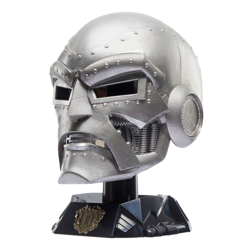 Marvel Legends - Doctor Doom - Premium Helmet (Preorder sept 2025) - Collectables > Action Figures > toys -  Hasbro