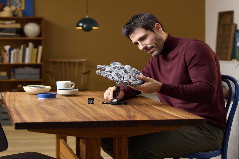 LEGO - Millennium Falcon 75375 - Collectables > Action Figures > toys -  Lego