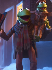 Sesame Street Ultimate - Ultimate Kermit as Bob Cratchit and Robin as Tiny Tim (Preorder Dec 2026) - Collectables > Action Figures > toys -  Neca