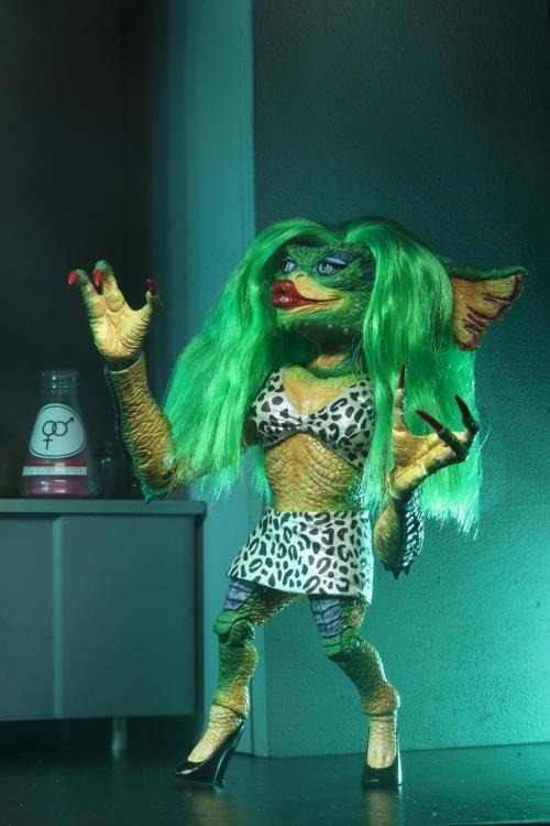 Gremlins 2: The New Batch Ultimate Greta - Collectables > Action Figures > toys -  Neca