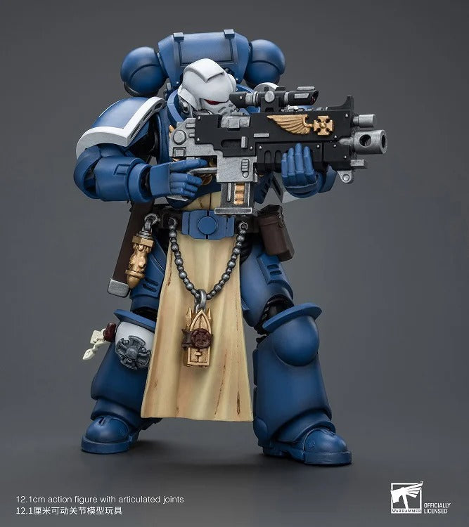 Warhammer 40K - Ultramarines - Sternguard Veteran with Bolt Rifle - Collectables > Action Figures > toys -  Joy Toy