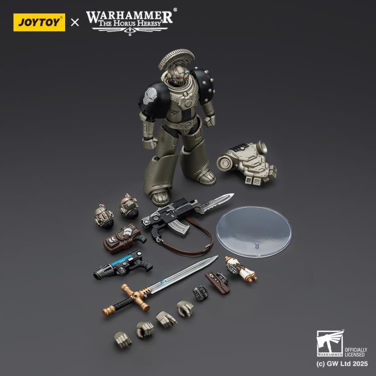 Warhammer: The Horus Heresy - Iron Warriors - MKVI Tactical Sergeant with Power Sword and Plasma Pistol - Collectables > Action Figures > toys -  Joy Toy