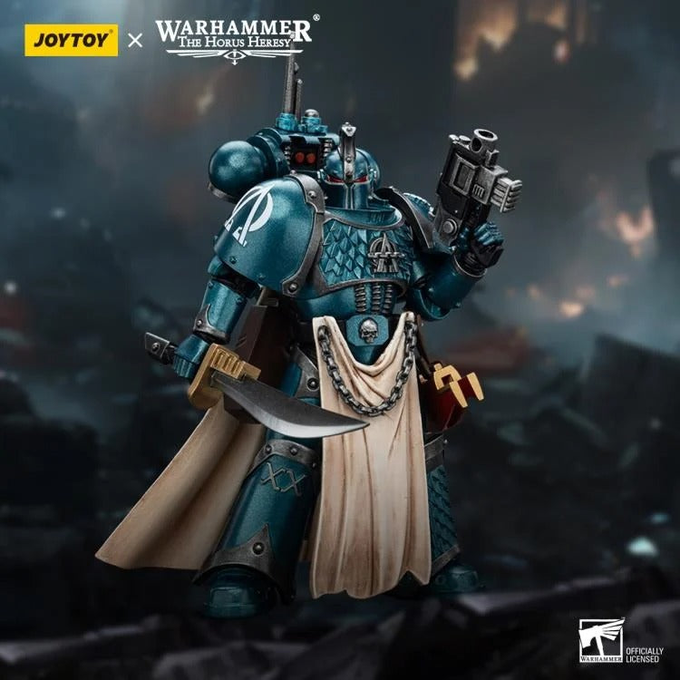 Warhammer: The Horus Heresy - Alpha Legion - Legion Praetor with Power Sword - Collectables > Action Figures > toys -  Joy Toy