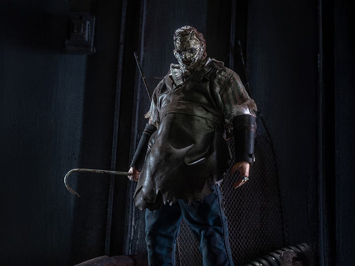 The Texas Chainsaw Massacre (2003) Exquisite Super Series Thomas Hewitt - 1/12 Scale (preorder Q2 2026) - Collectables > Action Figures > toys -  HIYA TOYS