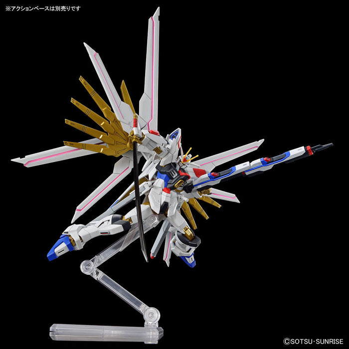 HGCE - #250 - Mighty Strike Freedom Gundam 1/144 - Model Kit > Collectable > Gunpla > Hobby -  Bandai