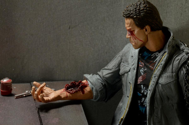 Terminator - 7" Action Figure - Ultimate T-800 (Tech Noir) (Preorder Feb/Mar 2026) - Collectables > Action Figures > toys -  Neca