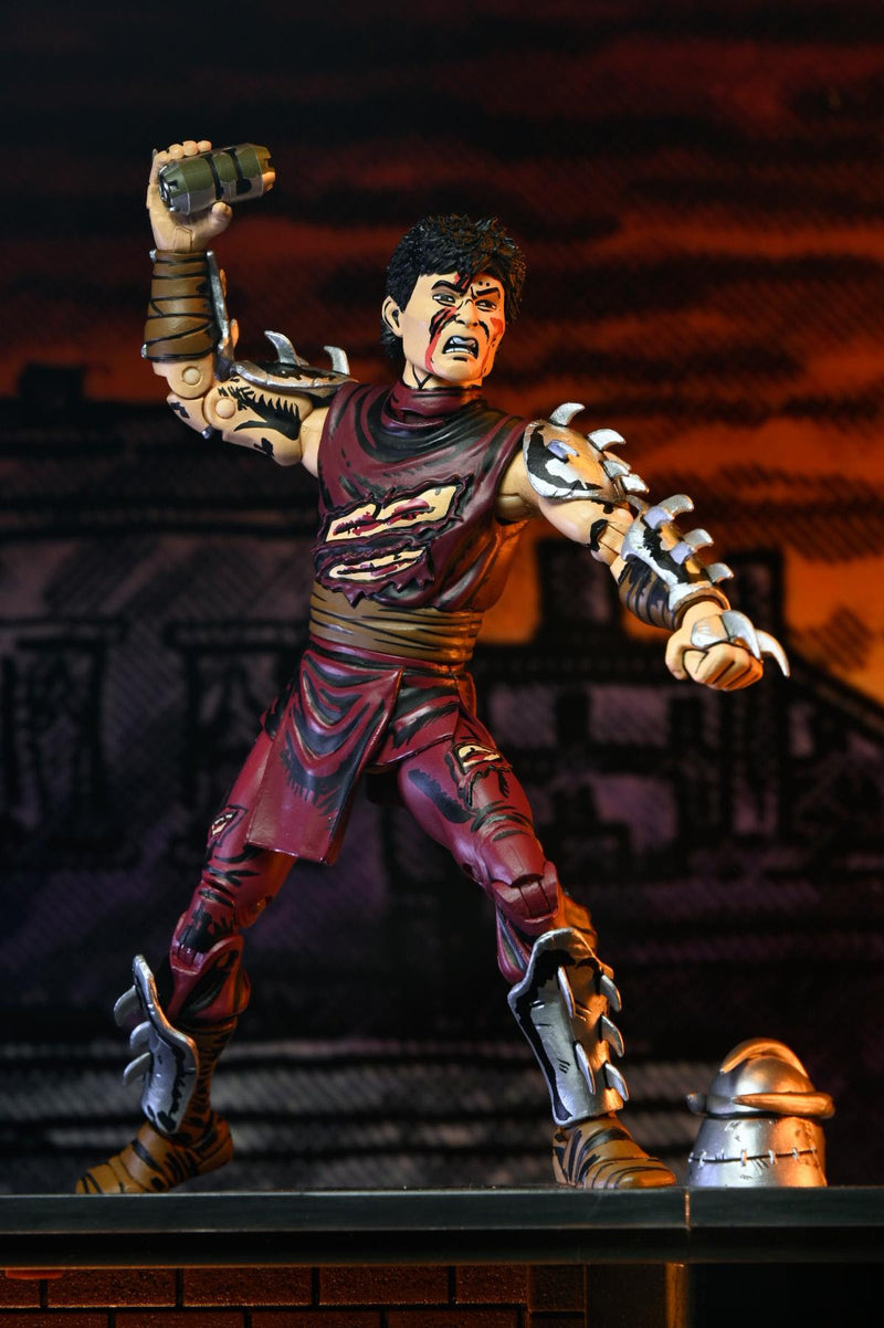 Teenage Mutant Ninja Turtles (Mirage Comics) - 7" Scale Action Figure – Battle Damaged Shredder - Action & Toy Figures -  Neca