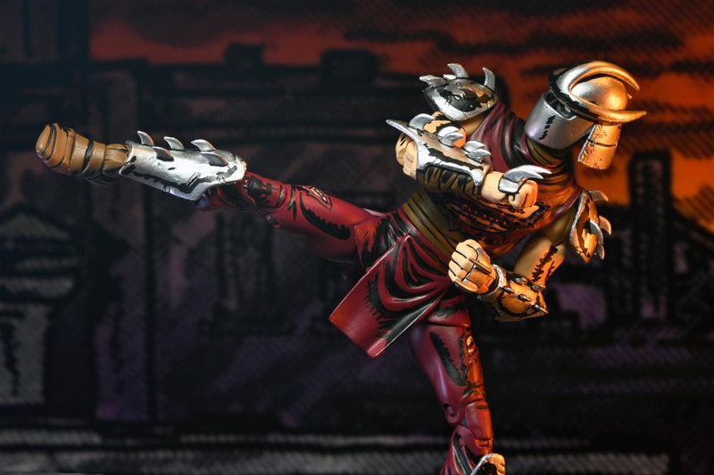 Teenage Mutant Ninja Turtles (Mirage Comics) - 7" Scale Action Figure – Battle Damaged Shredder - Action & Toy Figures -  Neca
