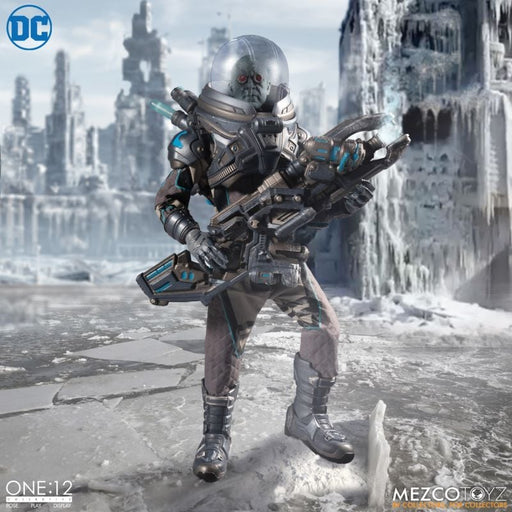 Mezco - DC Comics One:12 Collective Deluxe Mr. Freeze - Collectables > Action Figures > toys -  MEZCO TOYS
