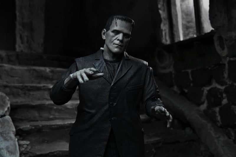 Universal Monsters Ultimate Frankenstein's Monster (Black & White) Figure - Action & Toy Figures -  neca