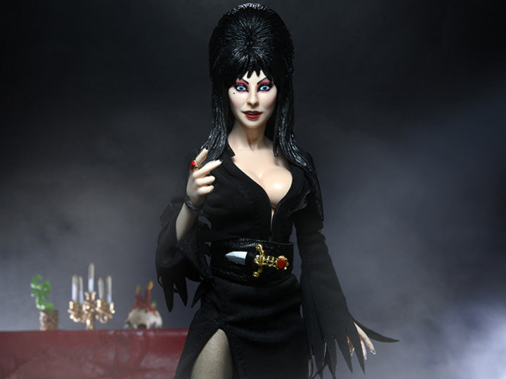 Elvira, Mistress of the Dark Clothed Figure (preorder) - Action & Toy Figures -  Neca