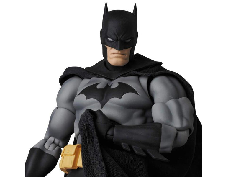 Batman: Hush MAFEX No.126 Batman (Black Version) - Toy Snowman