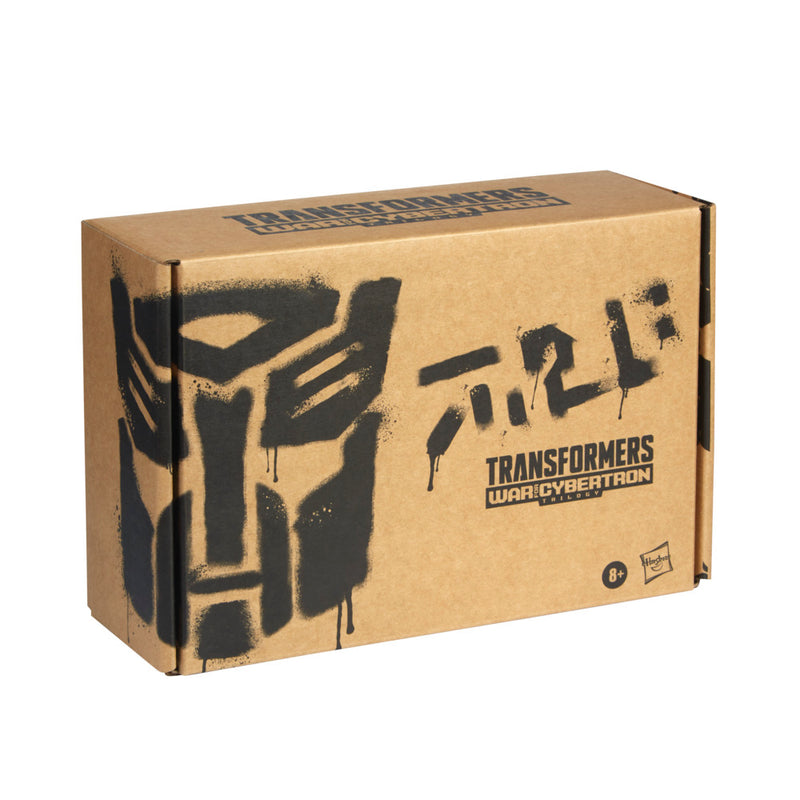 (preorder ETA Sept/Oct) Transformers Generations Selects Voyager WFC-GS26 Artfire & Nightstick - Toy Snowman