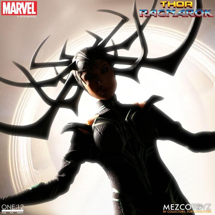 Thor: Ragnarok One:12 Collective Hela - Action & Toy Figures -  MEZCO TOYS