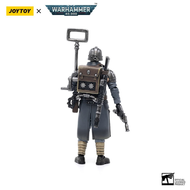 Warhammer 40K - Death Korps of Krieg Veteran Squad Guardsman - Communication Specialist - Action & Toy Figures -  Joy Toy