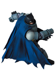 Batman: The Dark Knight Returns MAFEX #146 Armored Batman - Action & Toy Figures -  MAFEX
