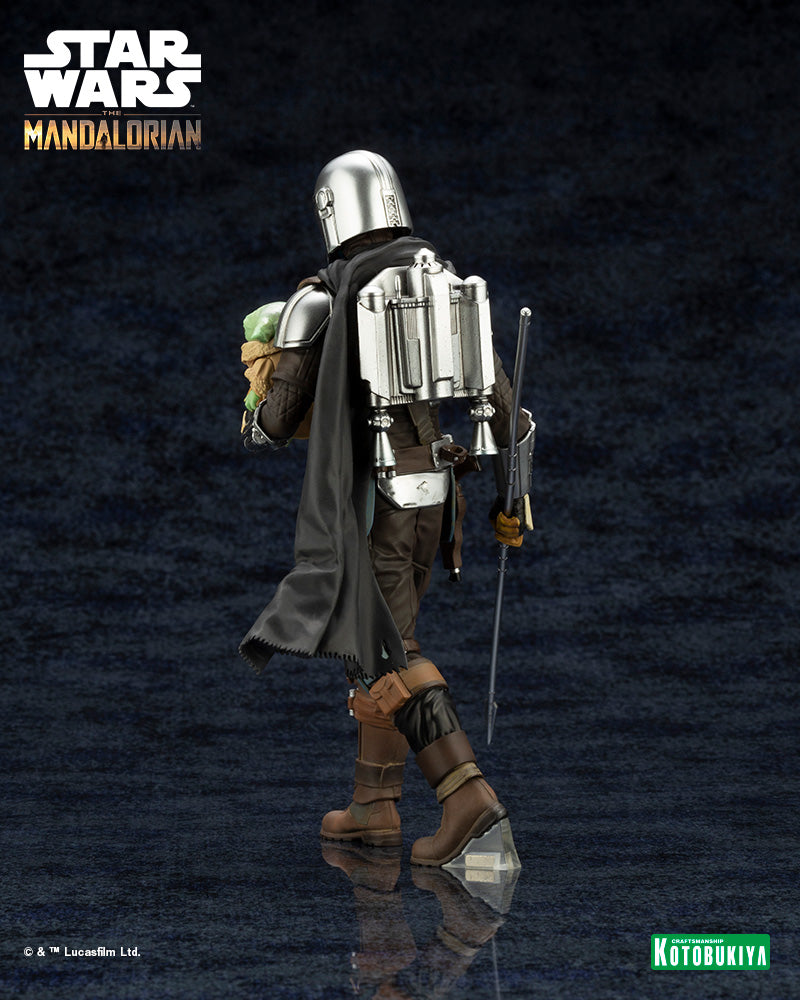MANDALORIAN & GROGU WITH BESKAR STAFF ARTFX PVC STATUE (Preorder ETA: NOV2022) - statue -  Kotobukiya
