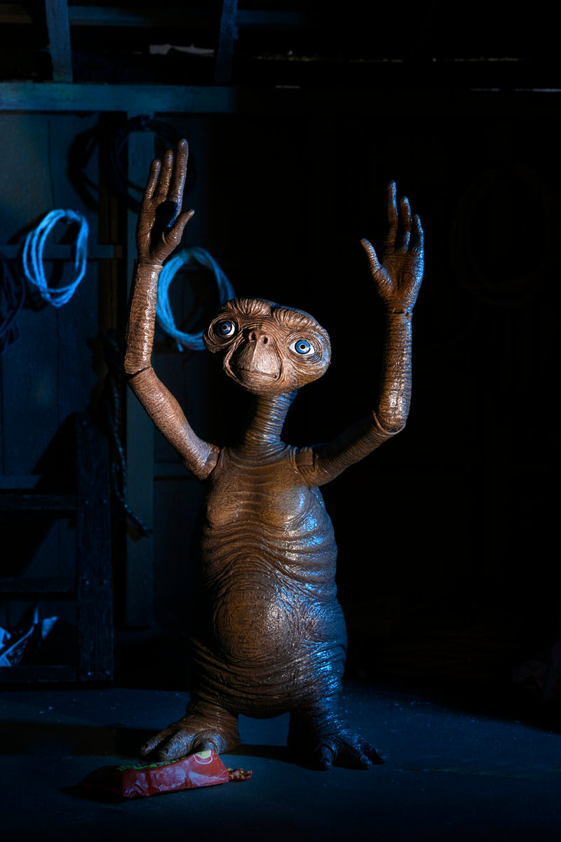 NECA 40th Anniversary Ultimate E.T. - Collectables > Action Figures > toys -  Neca
