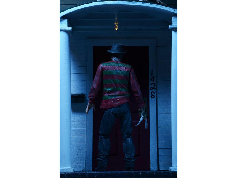 A Nightmare On Elm Street Ultimate Freddy Krueger - Collectables > Action Figures > toys -  Neca