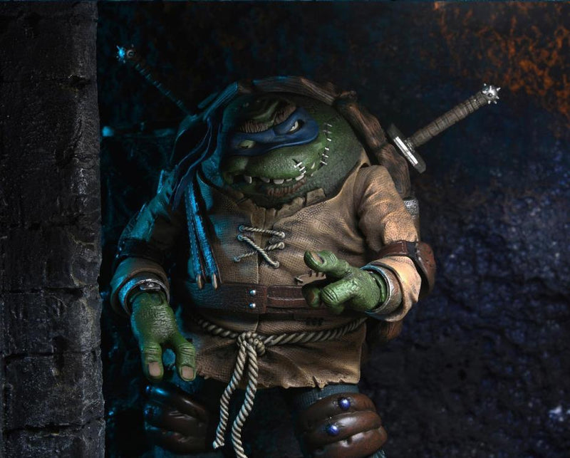 Universal Monsters x Teenage Mutant Ninja Turtles Ultimate Leonardo as The Hunchback (preorder ETA May) - Action & Toy Figures -  Neca