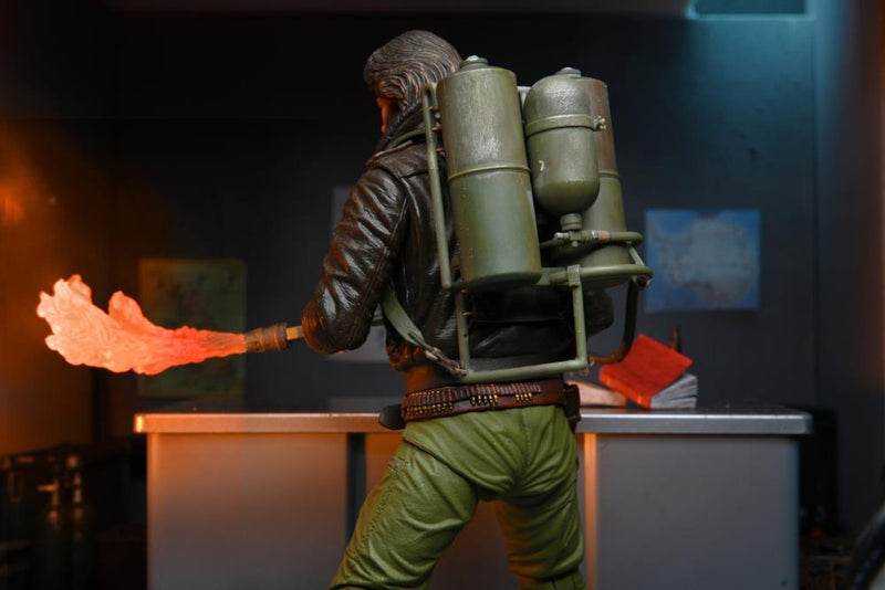THING MACREADY V2 STATION SURVIVAL ULTIMATE (preorder) - Action & Toy Figures -  Neca